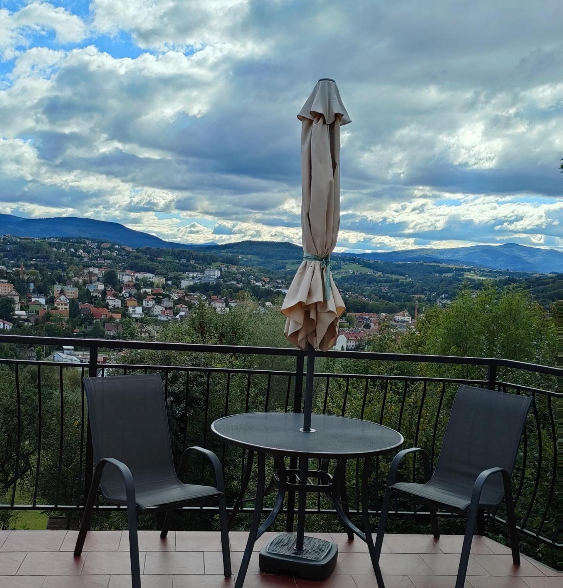 Mieszkanko Z Tarasem Limanowa Luaran gambar